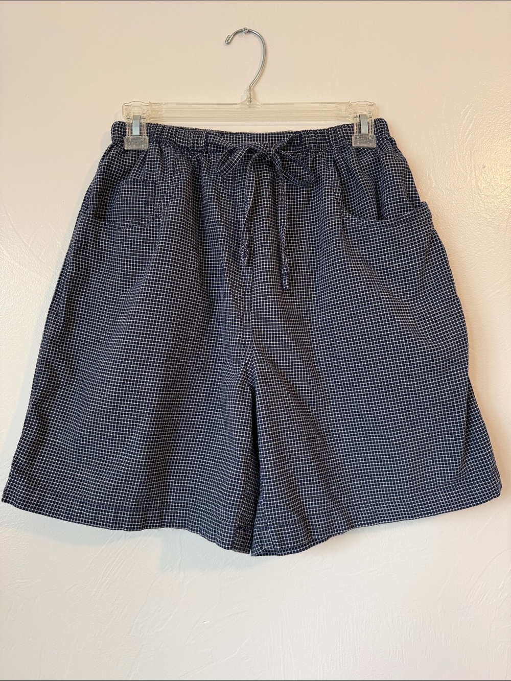 Women’s St John’s Bay Navy & White Plaid Cotton Pocket Bermuda Shorts Medium